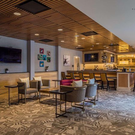Hilton Garden Inn Pittsburgh Airport Moon Township Exterior foto