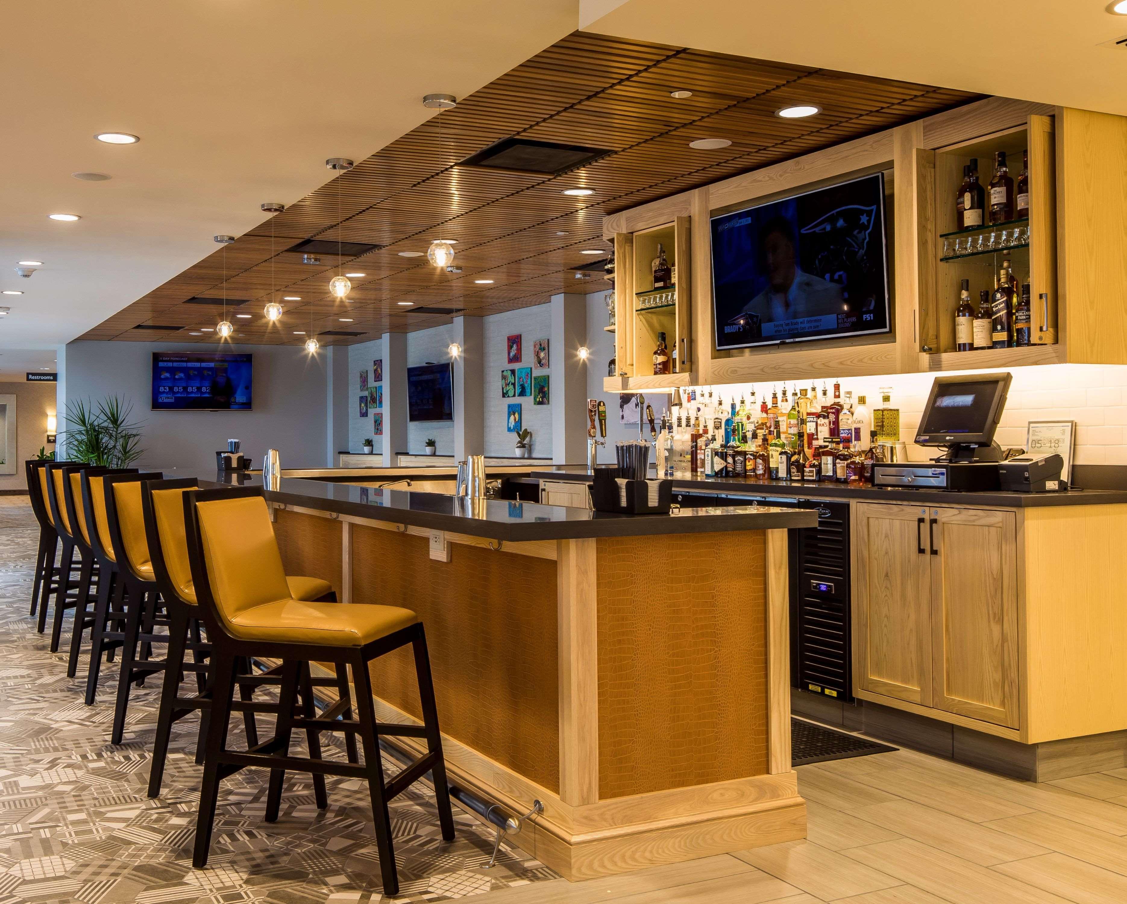 Hilton Garden Inn Pittsburgh Airport Moon Township Exterior foto