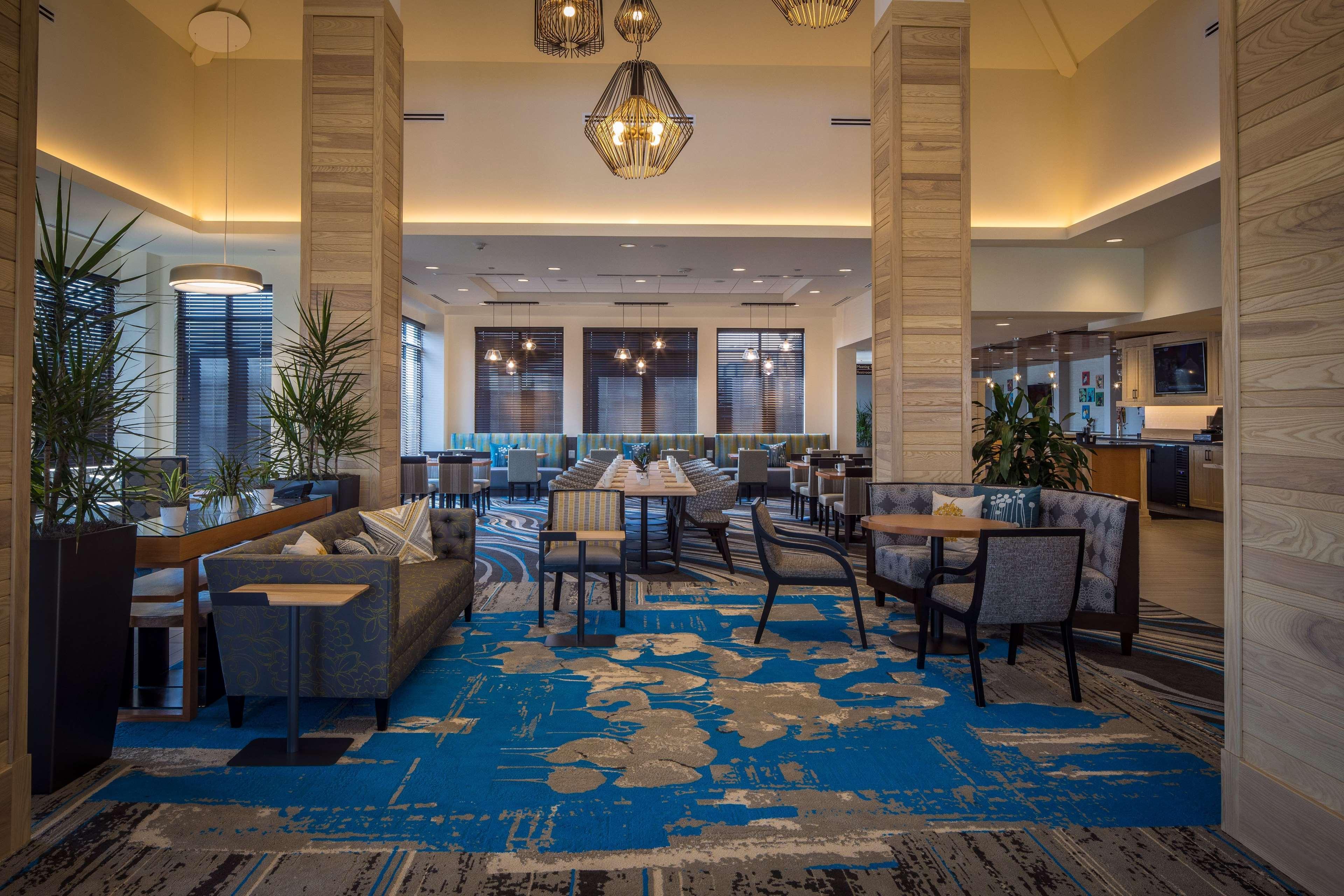 Hilton Garden Inn Pittsburgh Airport Moon Township Exterior foto